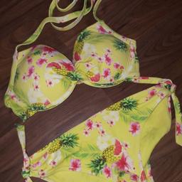 ladies bright summery bikini. top size 34C Bottom size 10 good clean condition £5 collect only