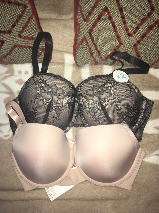 Buy & Sell South West London Merton - Photos for Bras