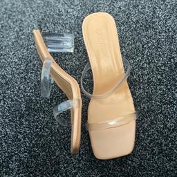 Brand New Clear Strap Mules
Size EUR 38/UK 6