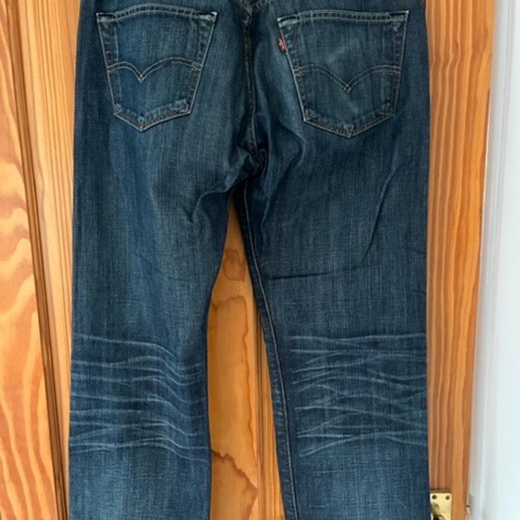 2) Levi’s 501’s size 34” waste, 30” leg, original fit, dark blue with faded effect. Worn but in great condition. Only selling due to weight loss. I am selling a number of different pairs so please check out my other listings. Free to collect or I will send via Royal Mail signed for. Colour may look a bit different from the pictures.