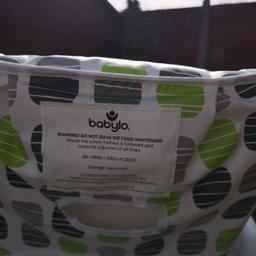 used on occasions as was at grandparents home.

babylo make


folds for storage
stores the tray on the back
reclines for comfort
height adjustable
storage basket underneath for ease of wipes ect.
foot rest as child gets older
wide seat for comfort
padded all over seat area 

collection only
B32 or DY8