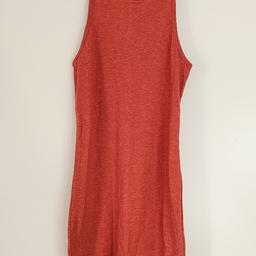 Forever 21 Sleeveless, Rust colour, Size M
Tank style
Unworn with tag on
Casual slim fit