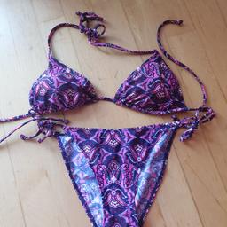 Bikini zu binden blau rosa gemustert
Grösse 36/38