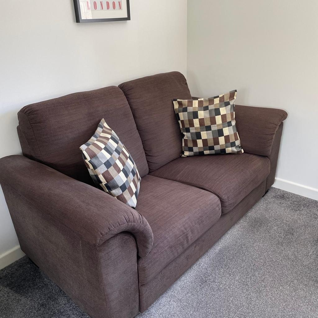 2 x Ikea sofas and armchair in NP11 Newbridge für £ 100,00 zum Verkauf