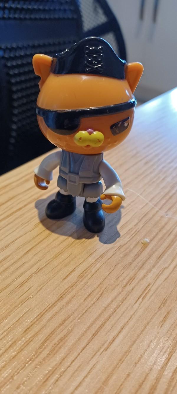 octonauts Calico Jack poseable figure. in DY8 Metropolitan Borough of ...