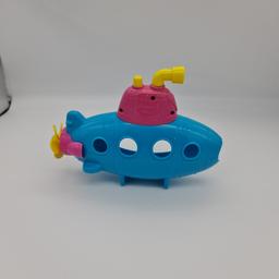 was 50p now 30p
Johnson and Johnson submarine. Squirts water, proprella turns. Put a bottle inside and make bathtime fun.
Fits normal Johnson baby products bottles.
In good condition
Collection from Osgathorpe
Smoke free home