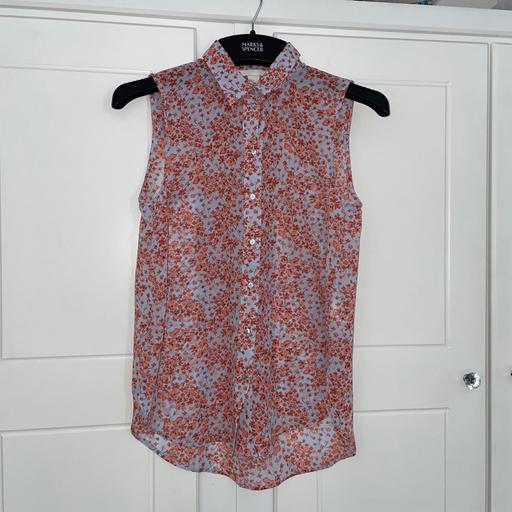 Buy & Sell Central London Clerkenwell - Central London - Photos for Womens Floral Shirt Blouse