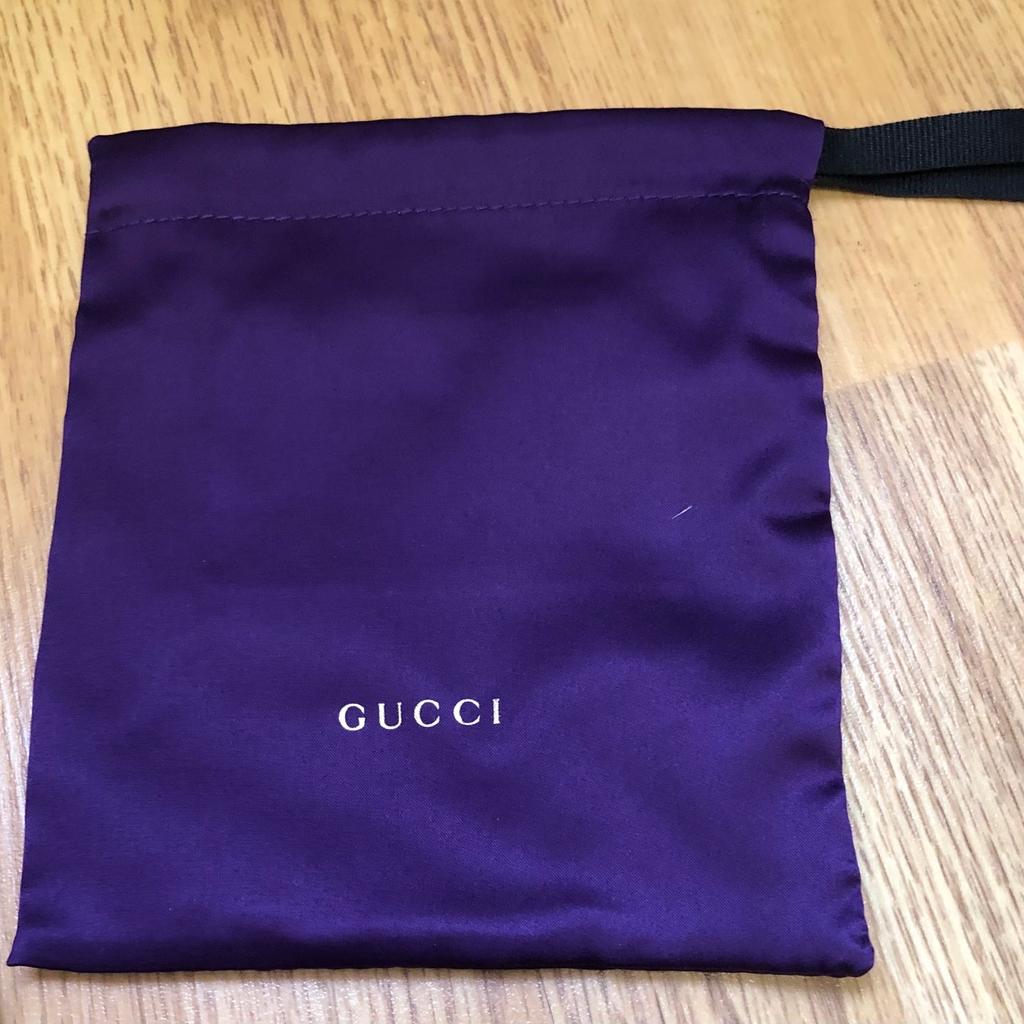 Authentic GUCCI Purple Satin Pouch / Dust Jewelry Bag , size on picture