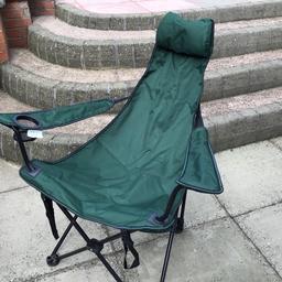 Garden Portable Chair. Comes with carrying bag. Never been used but needs a wipe due to storage. Excellent condition. Just needs a wipe over. Smoke and pet free home.