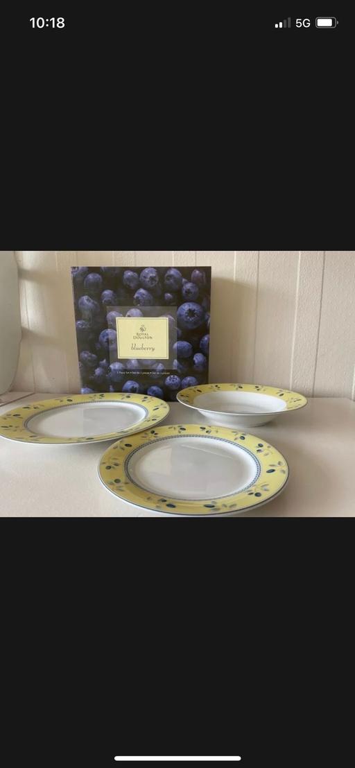 Buy & Sell Nottinghamshire Ashfield - Photos for BNIB Royal Doulton 3 Piece Dinner Set