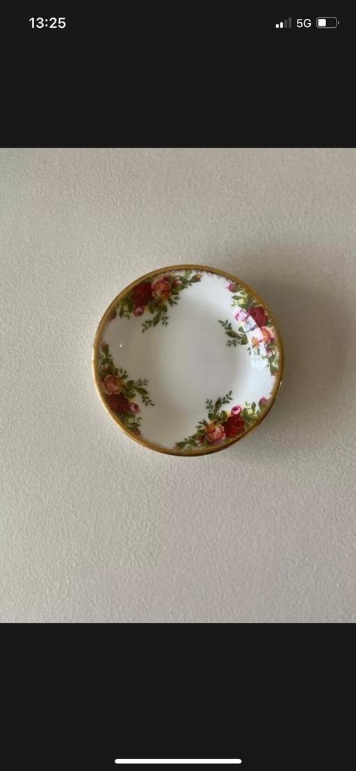 Buy & Sell Nottinghamshire Ashfield - Photos for Royal Albert Old Country Round Coaster dish