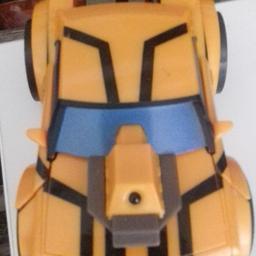 THIS IS FOR A BUNDLE BEE CAR FROM TRANSFORMERS

HAVING CLEAR OUT

PLEASE SEE PHOTO