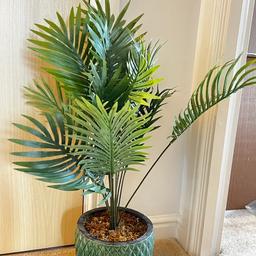 Artificial palm plant in pot.
In great condition.

Collection from NW9 Colindale