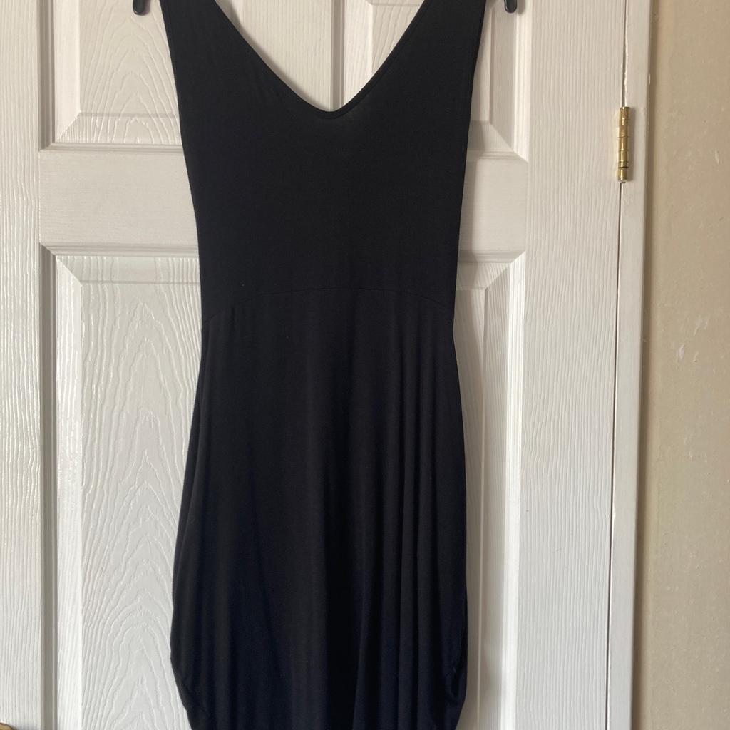 DRESS SIZE 10 WORN ONES BY BOOHOO