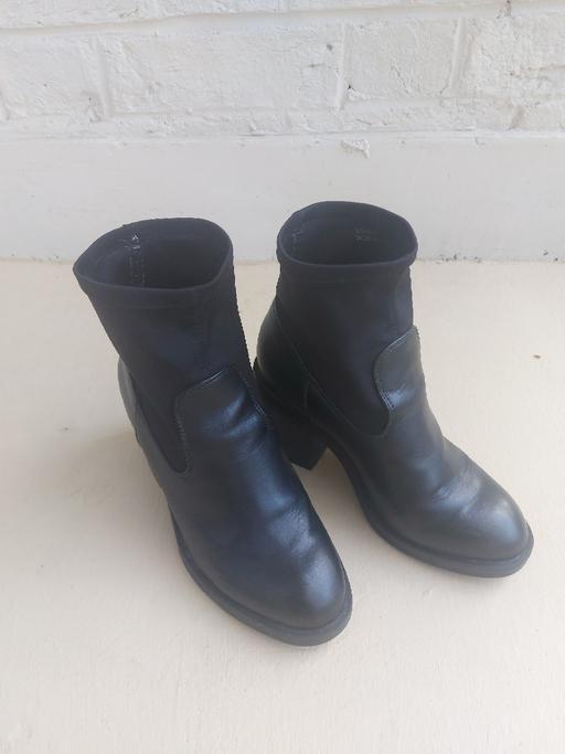 Buy & Sell South East London Dulwich - South East London - Photos for New Look Sock Heeled Boots