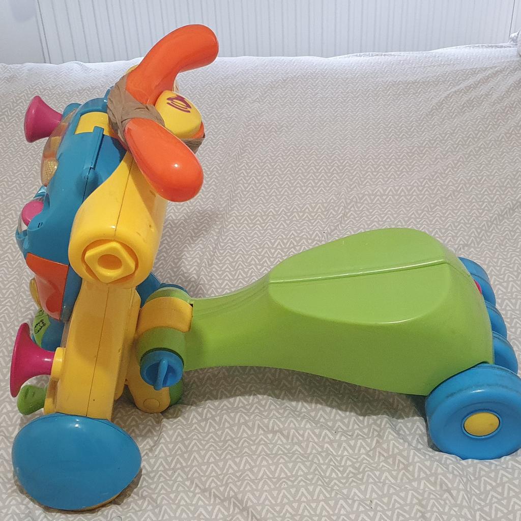 handle was broken but has been taped up (can probably be superglue back together!)

still in good and useable condition. 2 in 1 toy.

collect from LU3 2