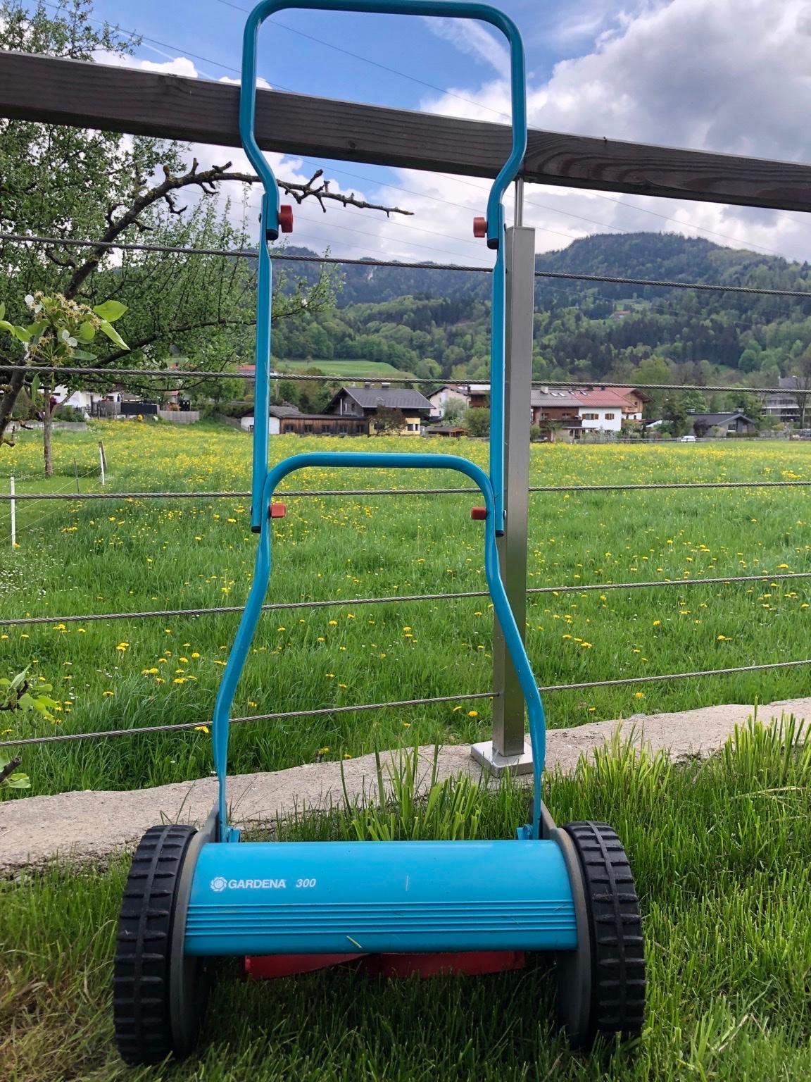 HandrasenmäherSpindelrasenmäher Gardena 300 in 6343 Gemeinde Erl für €