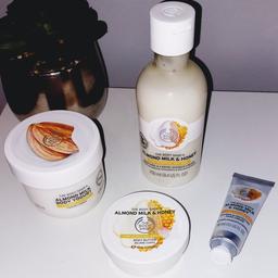 New bundle of almond milk & honey body shop items.
Includes 
hand cream 
Body butter 
Body yoghurt
Shower creme
ALL NEW