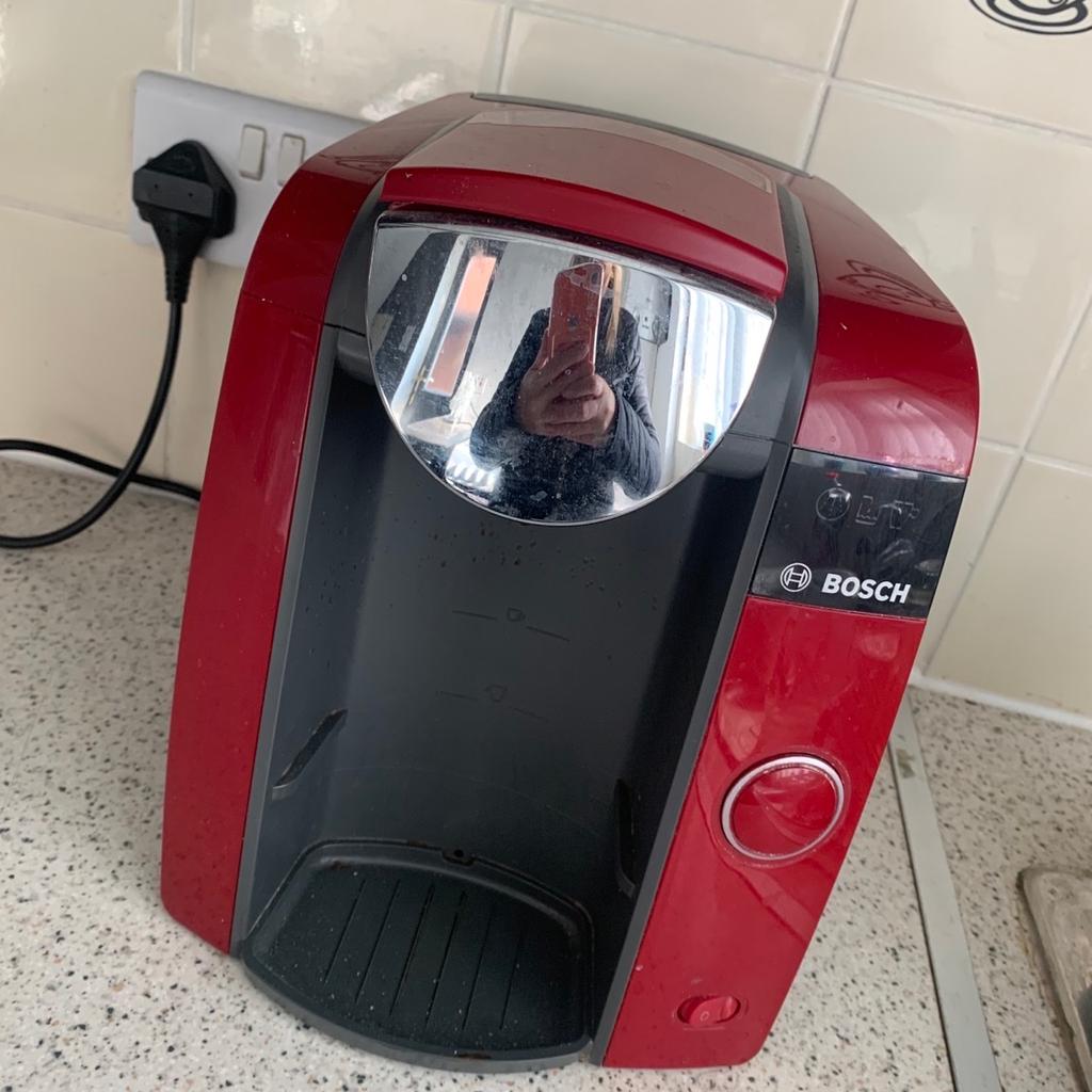 Free!! Tassimo coffee machine in S62 Metropolitan Borough of Rotherham für gratis zum Verkauf