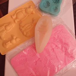 3 chocolate moulds 1 icing mould 
open to offers