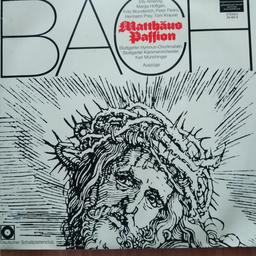 Klassik Musik LPs Schallplatten Vinyl
Matthäus Passion von Johann Sebastian Bach
2 Schallplatten in sehr gutem Zustand
Hülle altersgemäßer Zustand
Versand möglich
Verkauf unter Ausschluss jeglicher Gewährleistung...