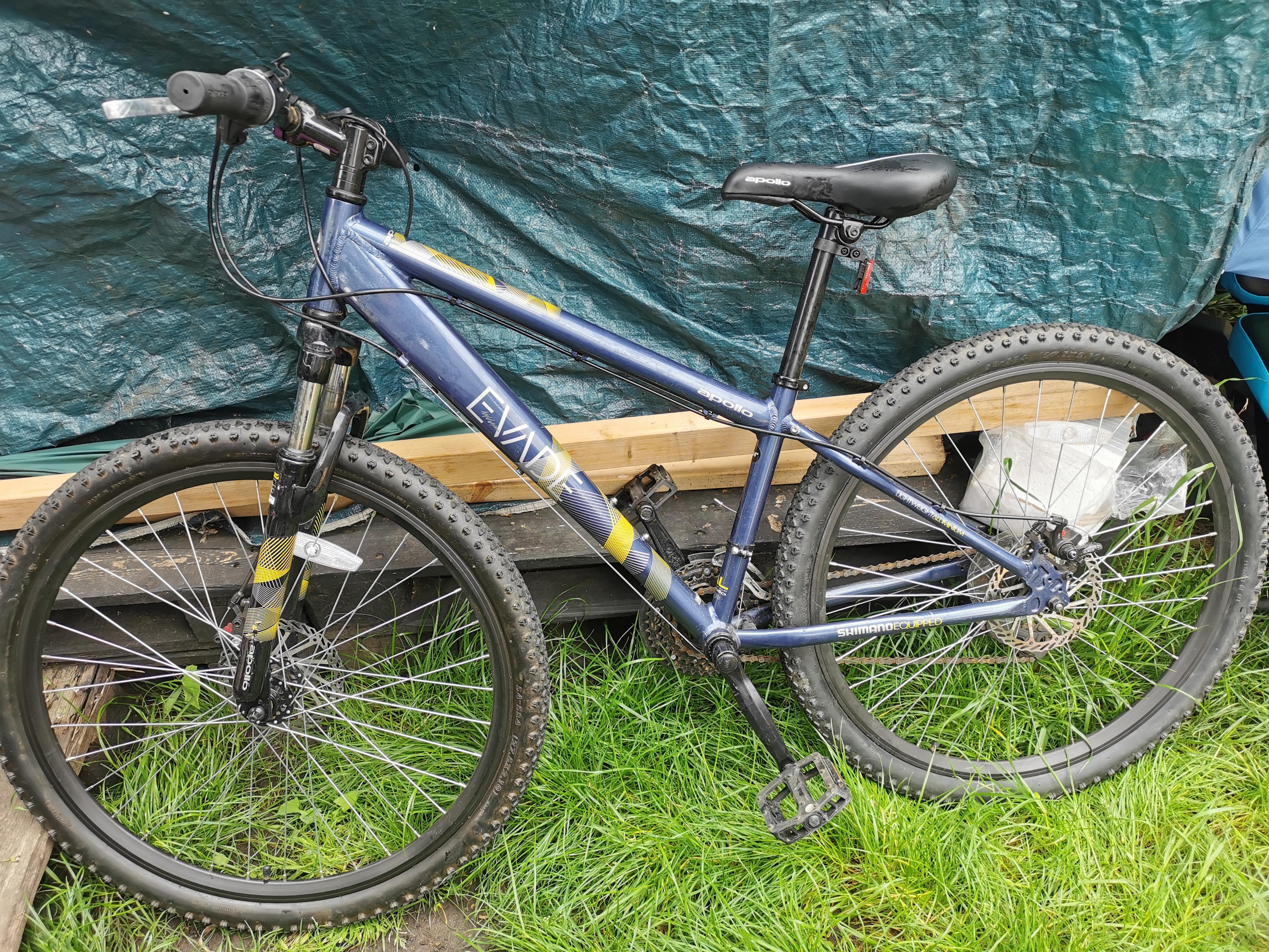 Apollo evade sales mens mountain bike