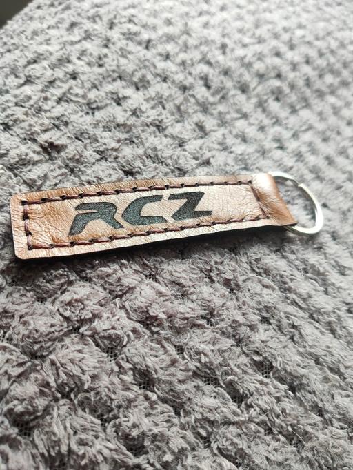 Vehicles Newport - Wales Bettws - Newport - Photos for Keyring keychain for RCZ real leather