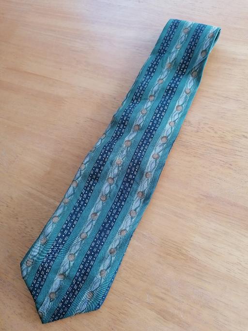 Buy & Sell Essex Epping Forest - Photos for Tie Rack silk tie