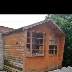 shed needs some tlc taken down ready to go7ft long 5ft 9 deep.
5ft 9 high rising to 7ft7 apex