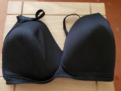 Buy & Sell Lancashire Blackpool - Photos for Black non wired bra size 40E