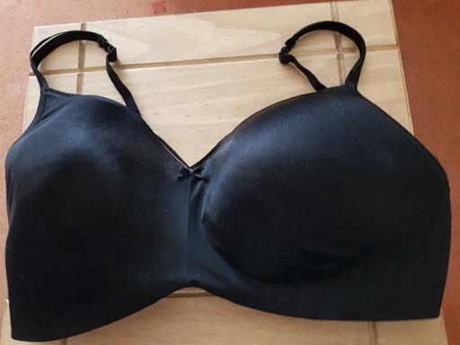 Buy & Sell Lancashire Blackpool - Photos for Black non wired bra size 40E