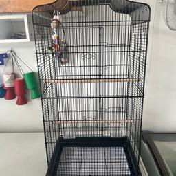 In very good condition . Upgraded to a new cage