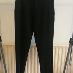 George Asda
Black
L40
Barely worn
Very good condition
Collection Swanley or can post, p&p £4, PayPal also accepted