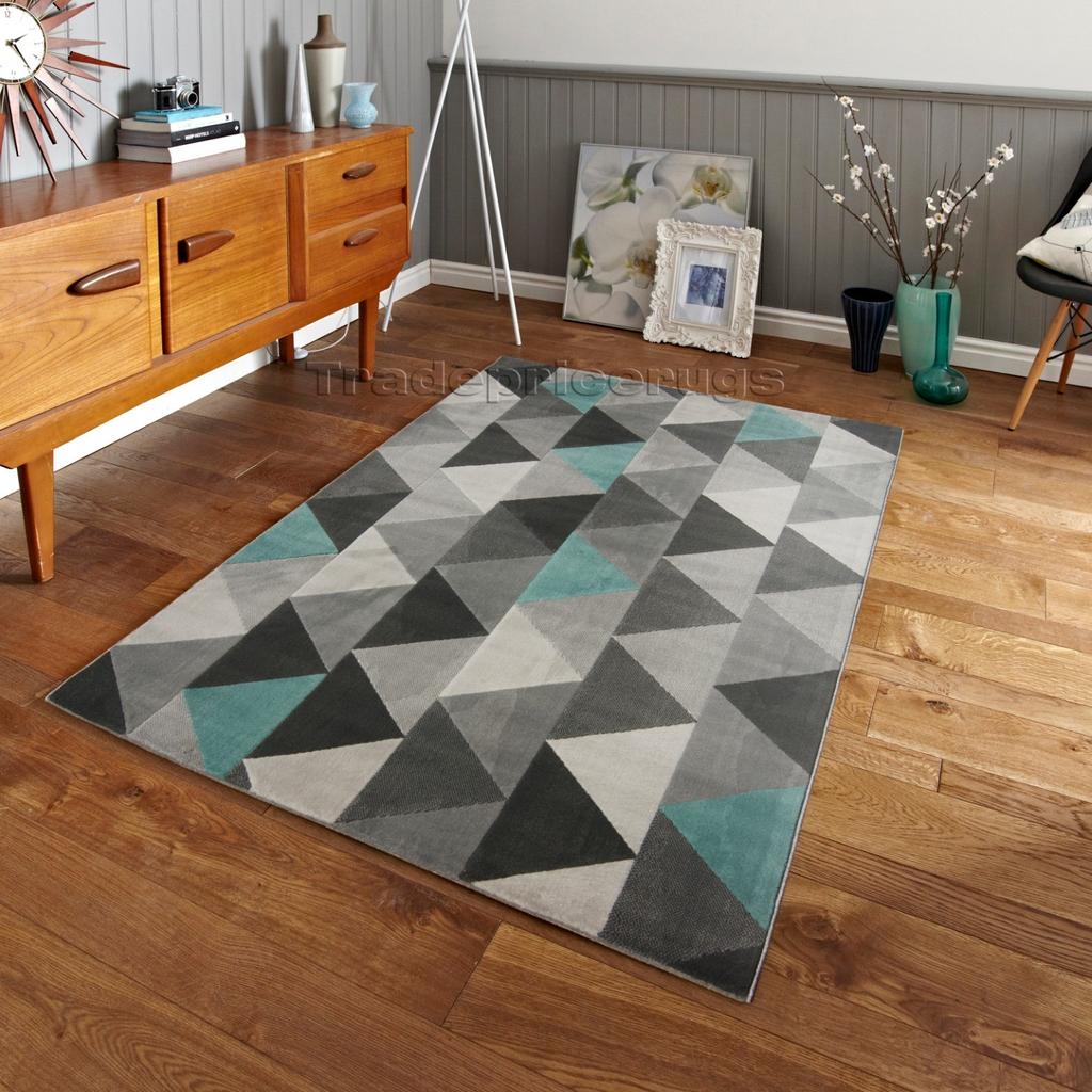 Stylish Morden design rugs 230x160

£65 rrp £130

collection from de14 2pz
local delivery available only
07708918084