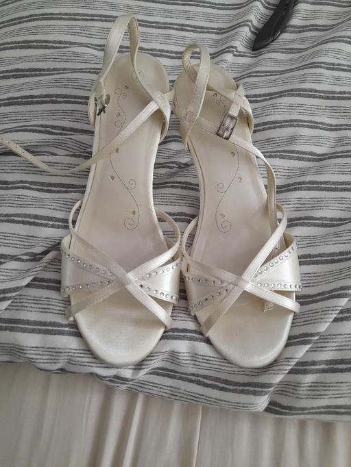 Buy & Sell West Midlands Sandwell - Photos for high heel shoes suitable for wedding or prom 