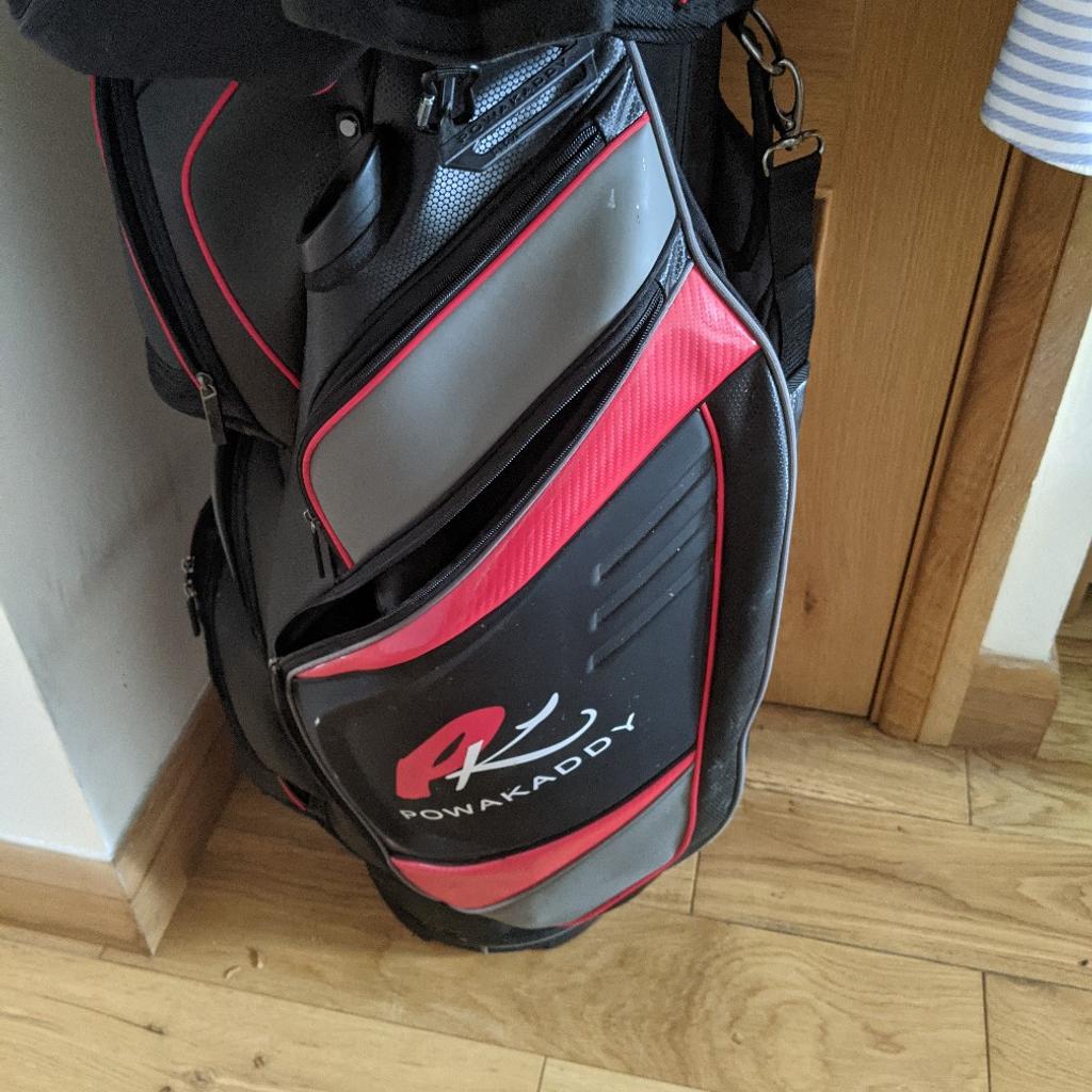 golf bag and trolley in Wigan für 20,00 £ zum Verkauf Shpock DE