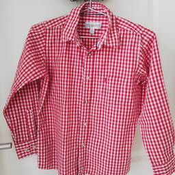 Verkaufe langärmeliges  rotweiß/kariertes Trachten Hemd in der Größe 128 /134. Preis bei Abholung, Versand bei Übernahme der Versandkosten möglich.