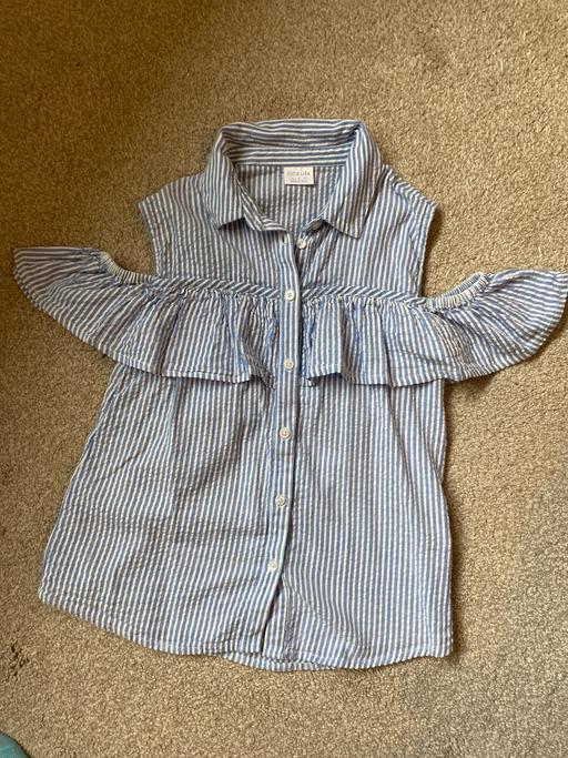 Buy & Sell West Midlands Sandwell - Photos for Girls cold shoulder top. Age 11/12