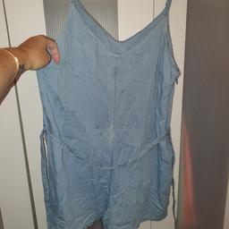 Worn a Cpl Of Times. 

River Island

Size 14 

Soft Denim

Collection E14 or Post for £2.00