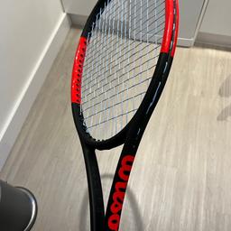 Racket Wilson pro staff Federer L3 used but very good condition and come with a tennis bag free.
String used is Luxilon adrenaline .