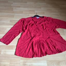 Bright red in colour never worn it needs ironing but I’m to busy with life, pleated bottom long sleeves asos curve size 24 it was far to big for me upon purchase never worn floaty and pretty pet n smokeless house 
No offers pp or posting