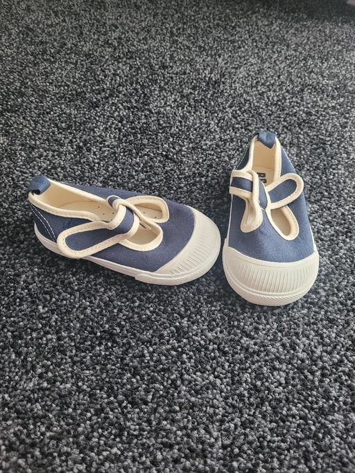 Buy & Sell Tyne and Wear Gateshead - Photos for Boys shoes size 4.5