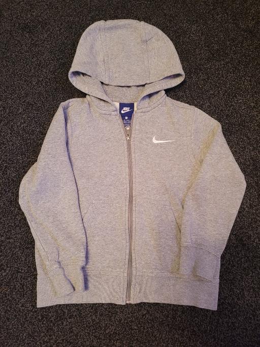 Buy & Sell Tyne and Wear Gateshead - Photos for Boys Nike sweat 6-8 years