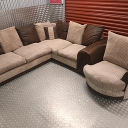 Excellent condition dfs corner sofa and swivel chair set 

Both in Excellent condition Clean No stains or damage 

Comfortable solid design 

280 cm x 200 cm wide 

No time wasters please save thousands

text or call 07985294776 for a same day delivery now