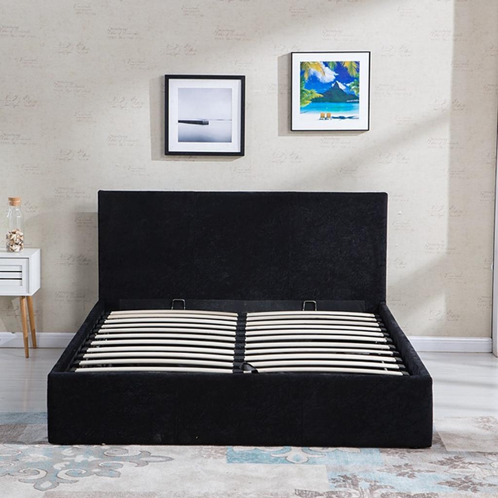 Black CRUSHED VELVET 5ft King Ottoman BED in OL16 Rochdale für £ 120,00