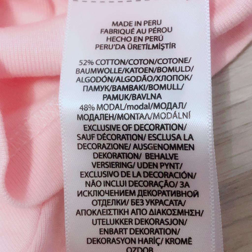 Mädchen Polo Ralph Lauren T-Shirt rosa
Super weiches Material, mit Modal Anteil
TOP Zustand
Gr. 104/110 fällt gut aus

Versandkosten extra