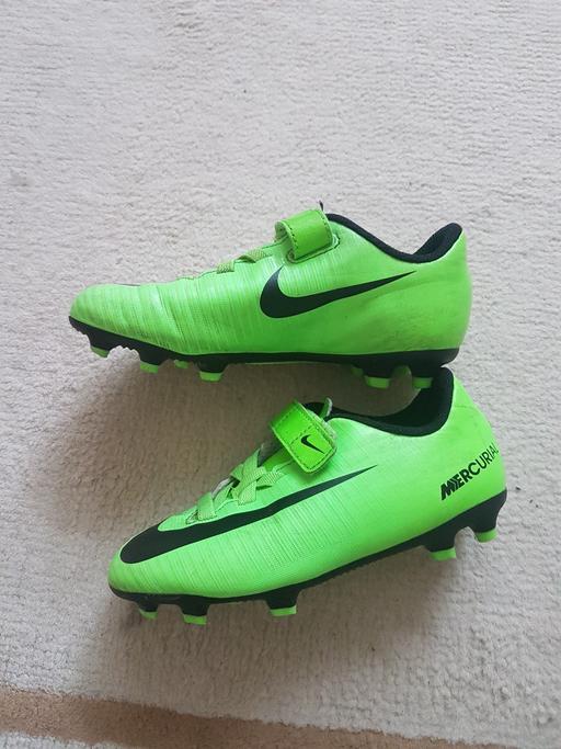 Buy & Sell West Midlands Dudley - Photos for kids NIKE FOOTBALL BOOTS UK SIZE 11.5