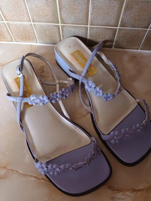 Buy & Sell Lancashire Burnley - Photos for LADIES PURPLE DIAMANTE SANDLES SIZE 6