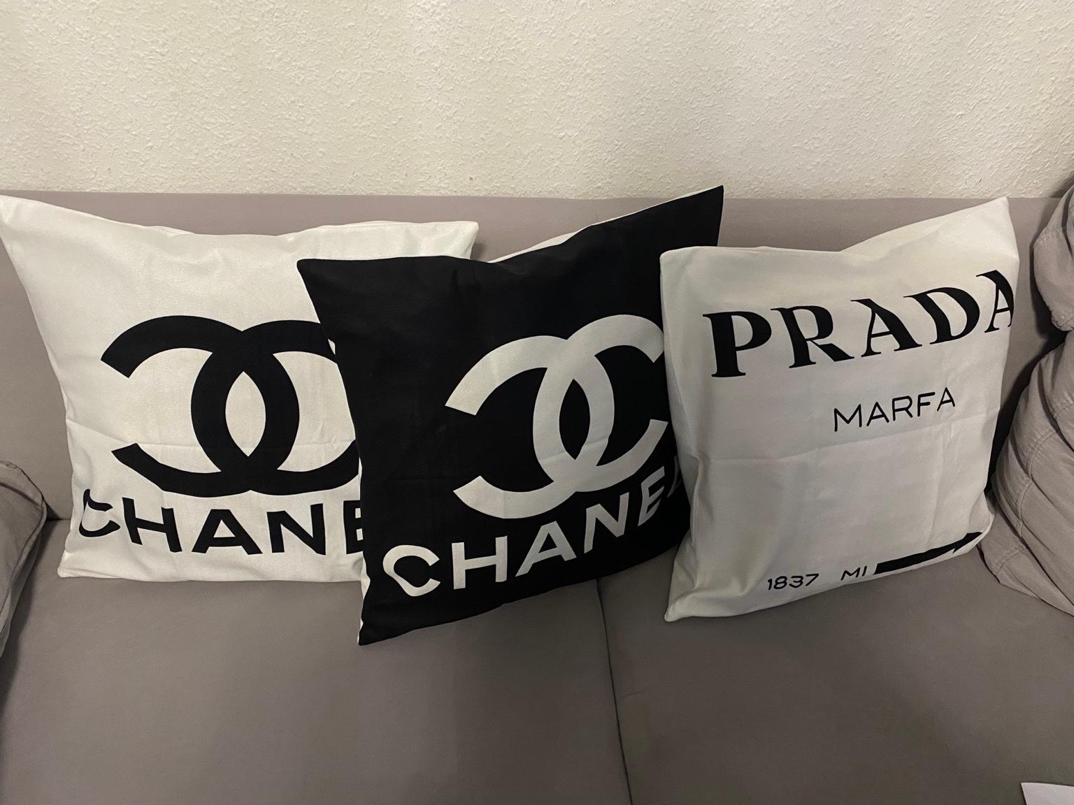 Kissenhülle Kissenbezug Chanel Prada in 45881 Gelsenkirchen für 40,00 € zum Verkauf