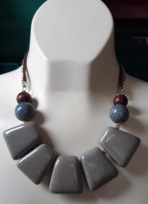 Buy & Sell Merseyside Saint Helens - Photos for large faux semi precious stone necklace